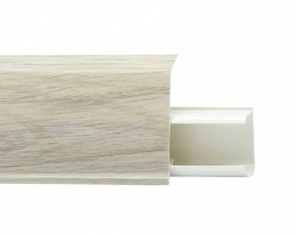 Пластиковый плинтус Royce №526 Дуб Орегон (55х23х2200мм) в Ульяновске