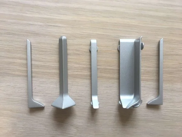 Соединитель для плинтуса ЭлитПроф Плоский 100 (Алюм) в Ульяновске