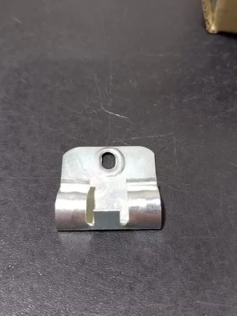 Клипсы к плинтусу MDF Bonkeel (50шт) в Ульяновске