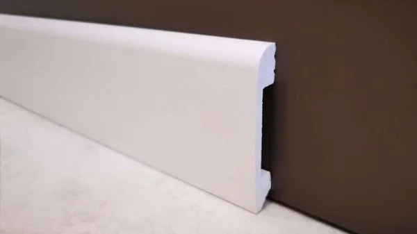 Плинтус Solid UHD 05/80 (80х13х2400 мм) в Ульяновске