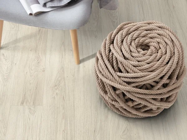 Ламинат Egger PRO 10/33 4V Дуб Азгил белый EPL153 в Ульяновске