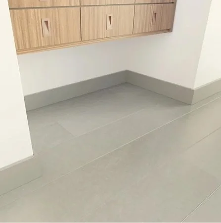 Плинтус NMC Wallstyl FD2S (110х15х2000 мм) в Ульяновске