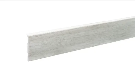 Плинтус дюрополимерный Bonkeel Дуб Северный (80х14х2000 мм) в Ульяновске