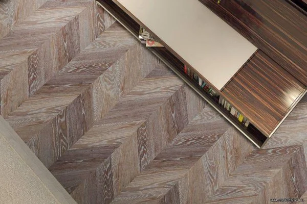 Пробковое покрытие CorkStyle Chevron Brown (1235*305*6 мм) HC в Ульяновске