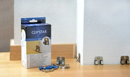 Клипсы для плинтуса Tarkett (50 шт.) в Ульяновске