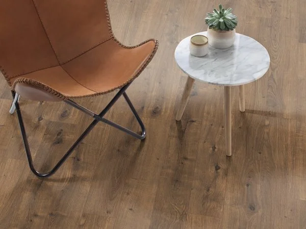 Ламинат Egger PRO 8/32 V4 Дуб Даннингтон тёмный EPL075 в Ульяновске